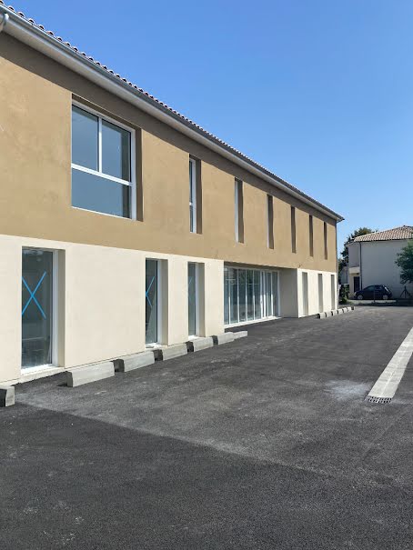 Location  locaux professionnels  45 m² à Villenave-d'Ornon (33140), 820 €