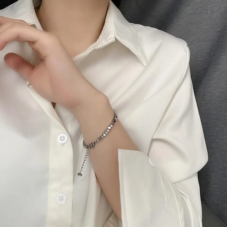 Bracciale Frammentato Placcato Oro 18K Antidecolorazione, Eleganza Duratura e Brillantezza Eccezionale, Gioielleria Raffinata