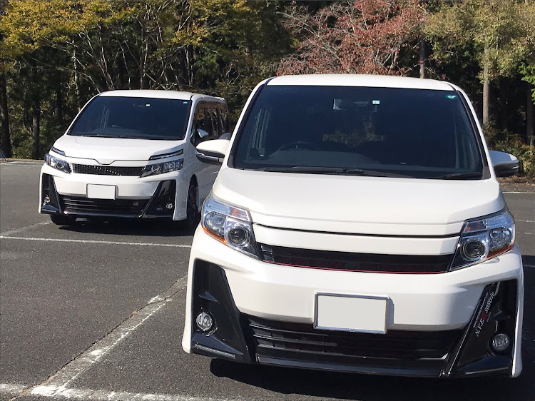 ノアの80ノアヴォクシー G’s GR・秋吉台家族旅行村に関するカスタム事例の投稿画像1枚目