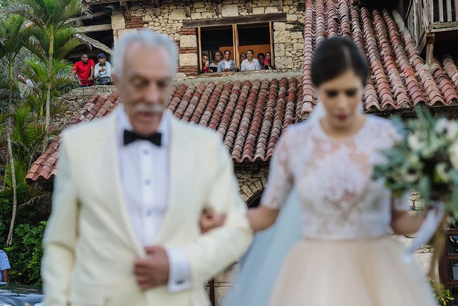 Fotógrafo de casamento Víctor Martí (victormarti). Foto de 2 de fevereiro 2016