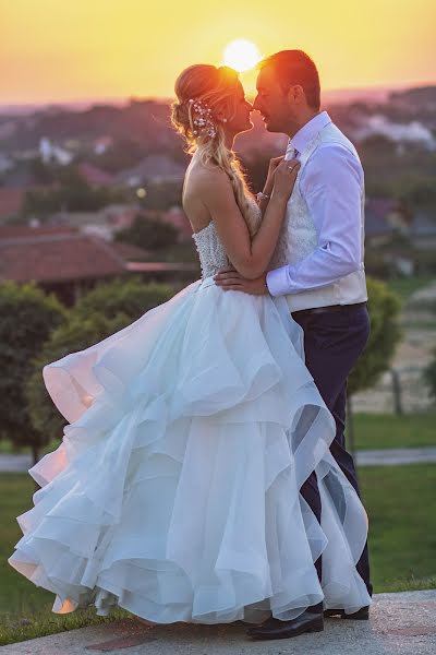 Fotógrafo de bodas Hajni Valczer (valczerhajni). Foto del 31 de mayo 2020