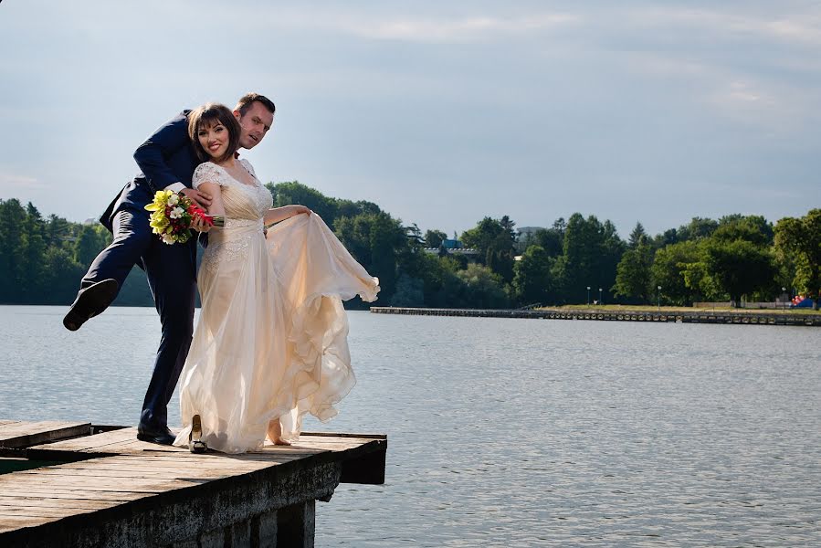 Wedding photographer Claudiu Arici (claudiuarici). Photo of 15 February 2015