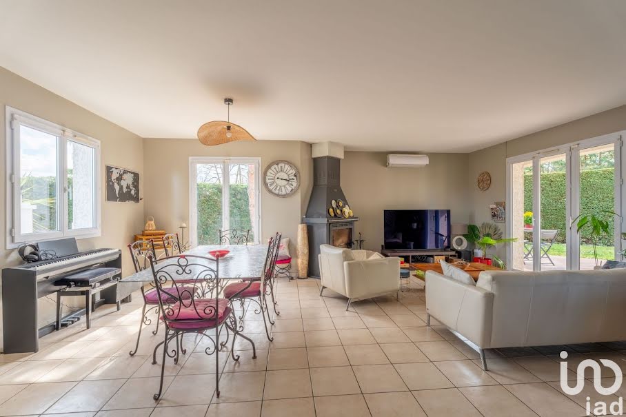 Vente maison 7 pièces 201 m² à Savigny (69210), 650 000 €