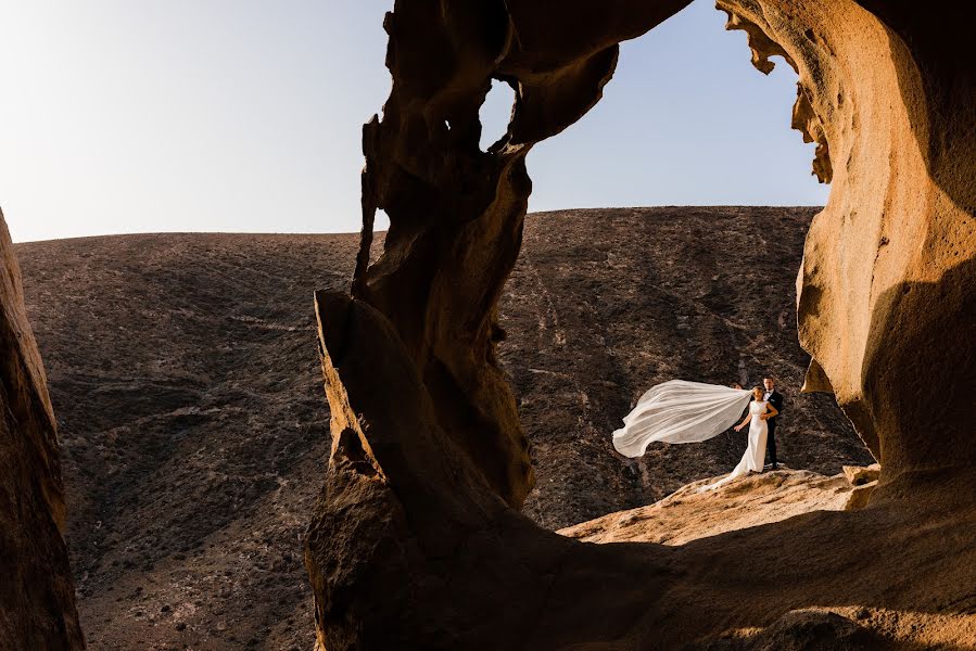 Fotógrafo de casamento Mile Vidic Gutiérrez (milevidicgutier). Foto de 12 de junho 2018