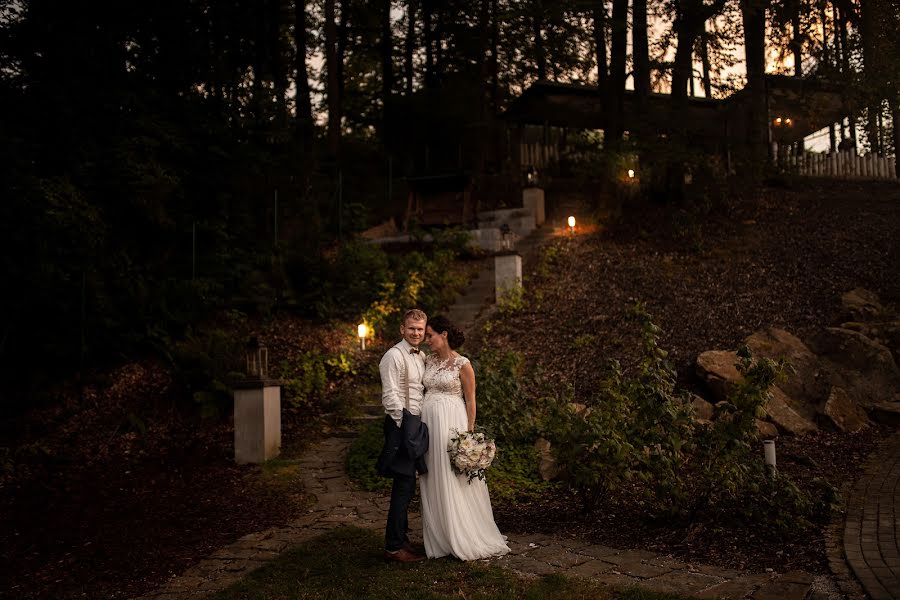 Fotografo di matrimoni Aneta Juříková (fotoanet). Foto del 14 febbraio 2019