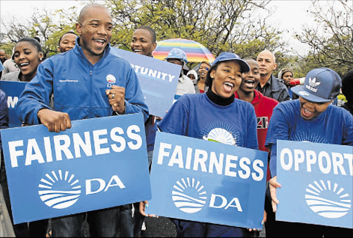 UPPORTING STUDENTS: DA leader Mmusi Maimane sings struggle songs at the University of Fort Hare Alice campus. Picture: SINO MAJANGAZA