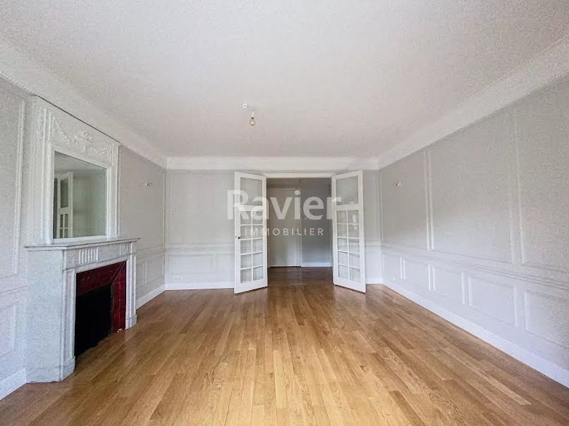 Location  appartement 2 pièces 64.9 m² à Paris 5ème (75005), 2 250 €