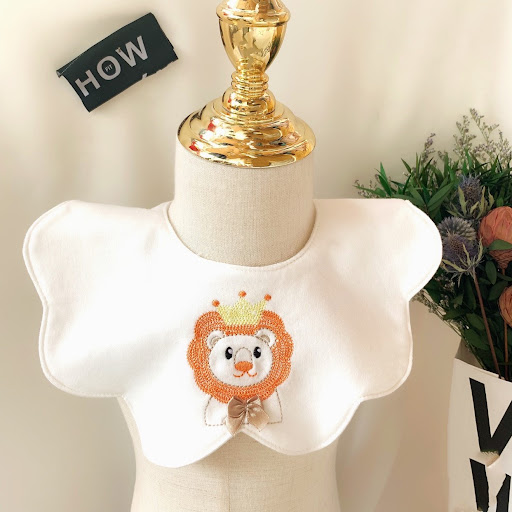 Title 17, Soft and absorbent baby saliva towel protects c...