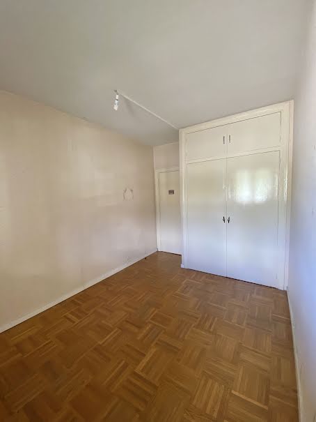 Vente appartement 3 pièces 69 m² à Grenoble (38000), 132 000 €