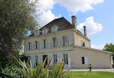 Maison avec piscine et terrasse 5