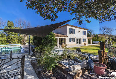 House with pool and terrace 2