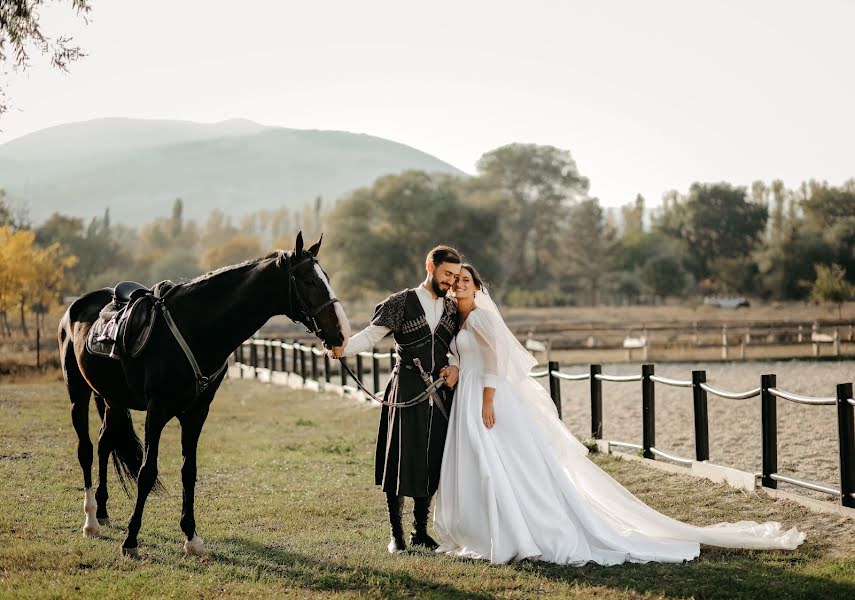 Bryllupsfotograf Giorgi Kavtiashvili (kavtiashvili). Bilde av 20 desember 2021