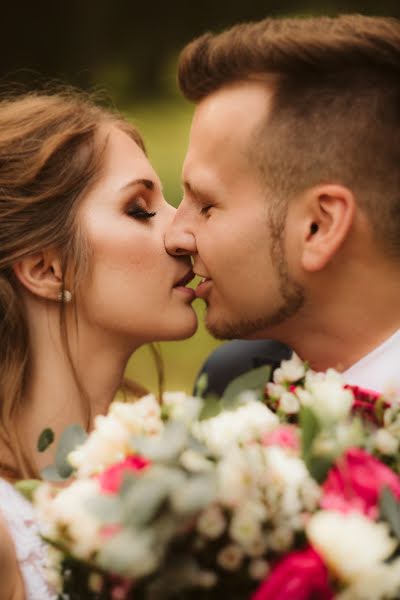 婚禮攝影師Piotr Kochanowski（kotofoto）。2018 11月21日的照片
