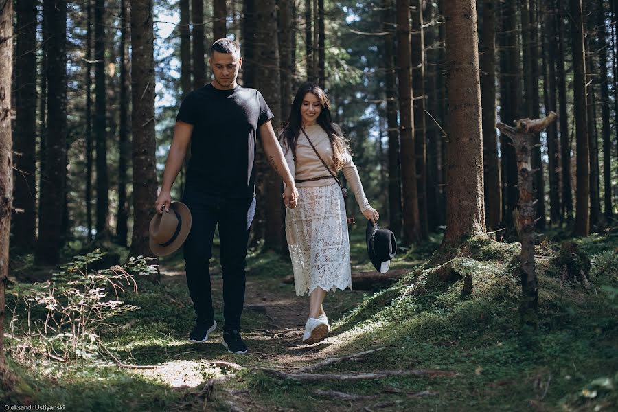 Wedding photographer Oleksandr Ustiyanskiy (ustiyanski). Photo of 16 May 2021