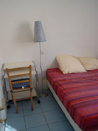 chambre à Poissy (78)