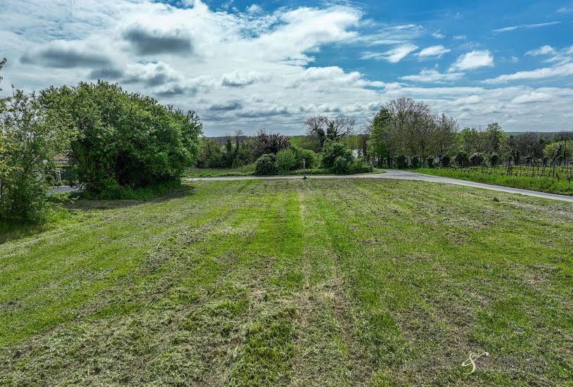  Vente Terrain à bâtir - 600m² à Dompierre-sur-Charente (17610) 