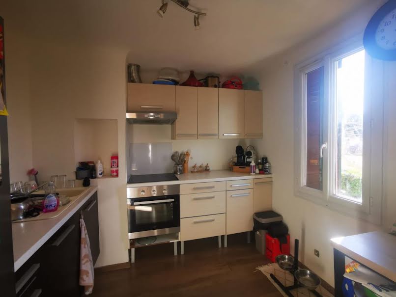 Location  appartement 3 pièces 49 m² à Avignon (84000), 650 €