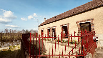 maison à Mailly-la-Ville (89)