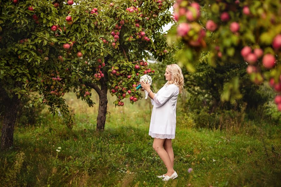 Hääkuvaaja Marina Demchenko (demchenko). Kuva otettu 2. joulukuuta 2018