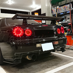 スカイライン GT-R R34