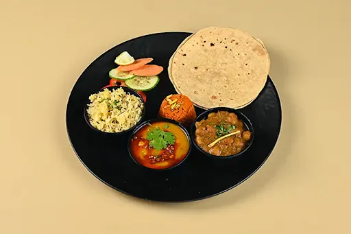 Chole Thali