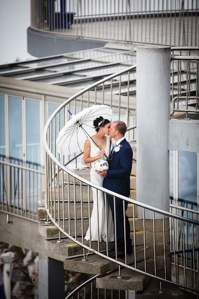 Fotógrafo de bodas Gary Tapp (garytappgib). Foto del 11 de abril 2018