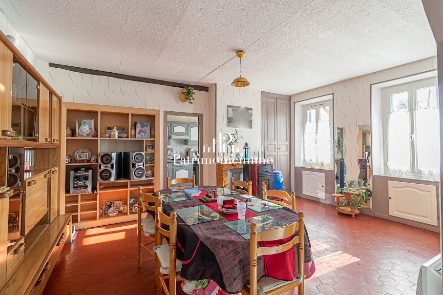 Vente maison 5 pièces 100 m² à Véron (89510), 149 000 €