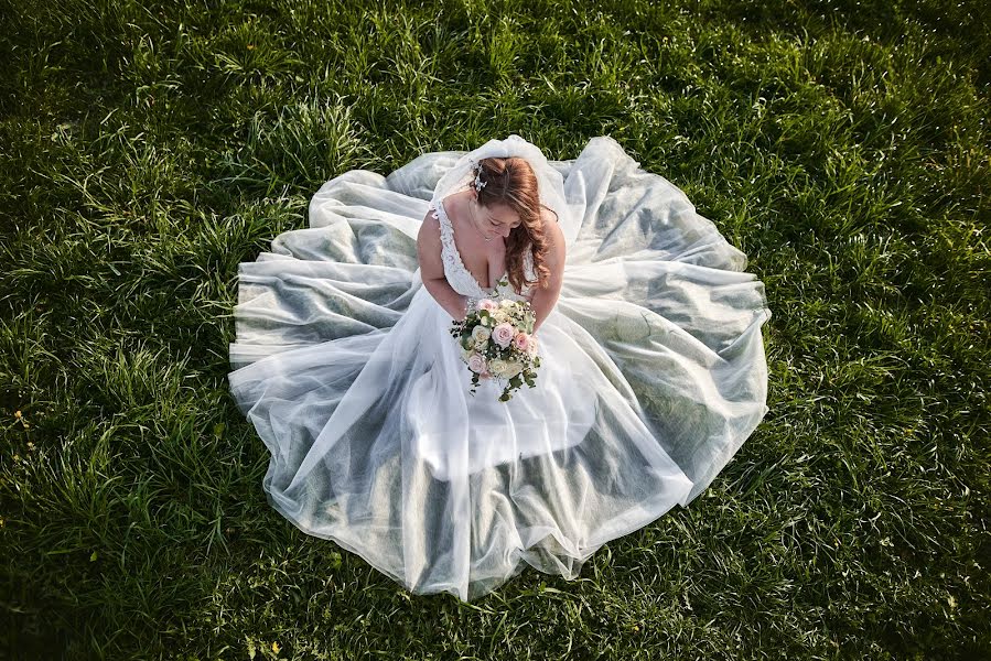 Svatební fotograf Petr Tomoszek (tomoszek). Fotografie z 3.července 2023