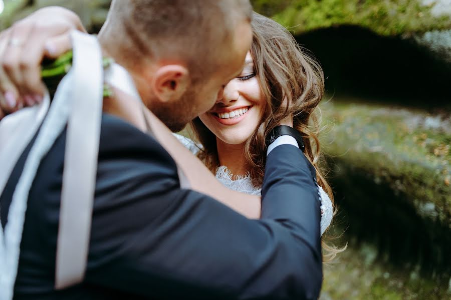 Fotógrafo de casamento Oleksandr Tarnavskiy (tarnavsky). Foto de 22 de maio 2016