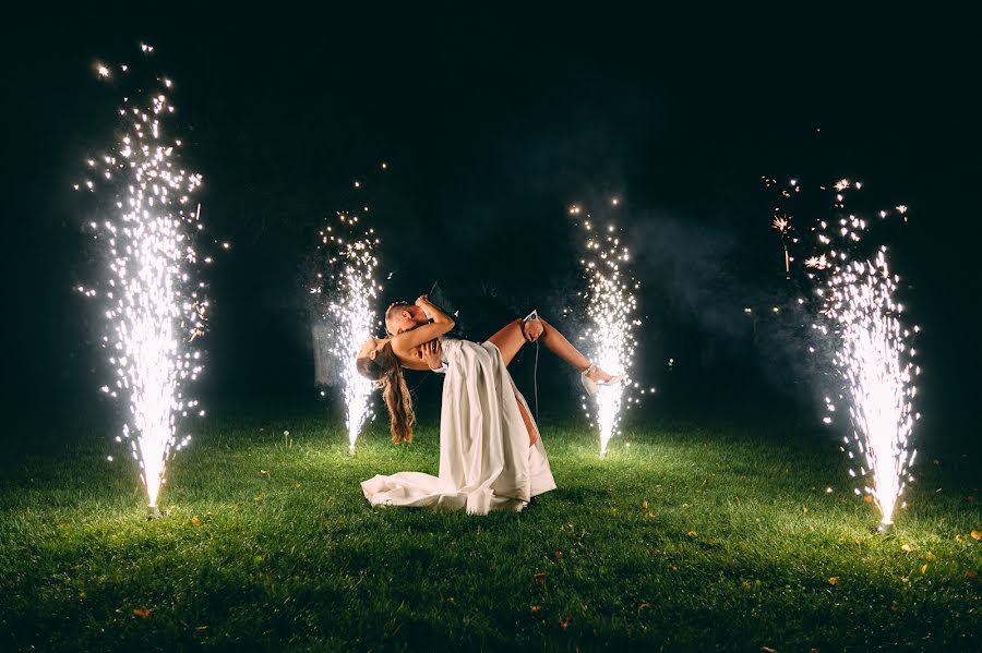 Fotógrafo de bodas Piotr Kochanowski (kotofoto). Foto del 4 de febrero