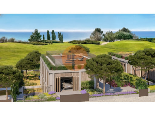 House with pool and terrace 5