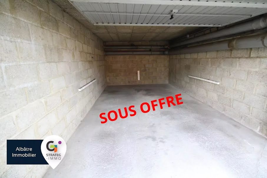 Vente parking  14 m² à Dieppe (76200), 16 800 €