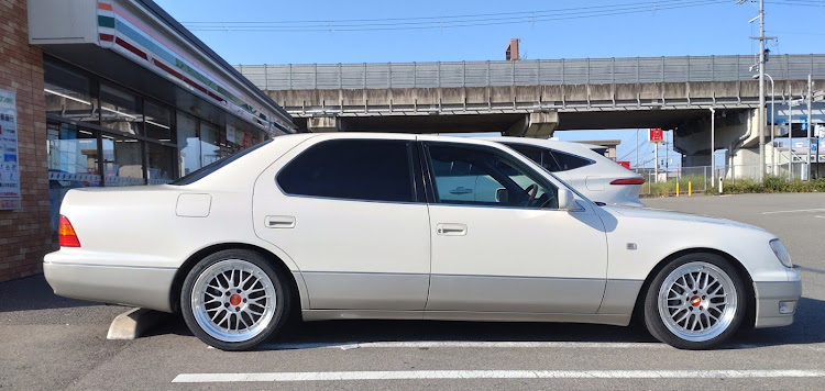 セルシオのucf20・セルシオ20後期・洗車・BBS LM・REGNO GR-XⅡに関するカスタム事例の投稿画像5枚目