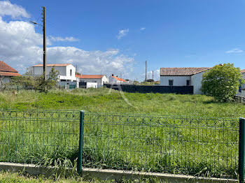 terrain à Bretignolles-sur-Mer (85)