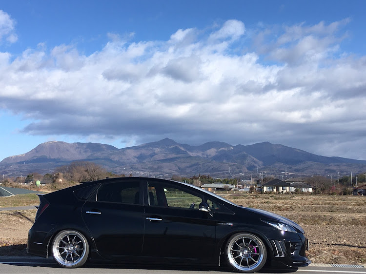 プリウス G'sの赤城山に関するカスタム事例の投稿画像1枚目
