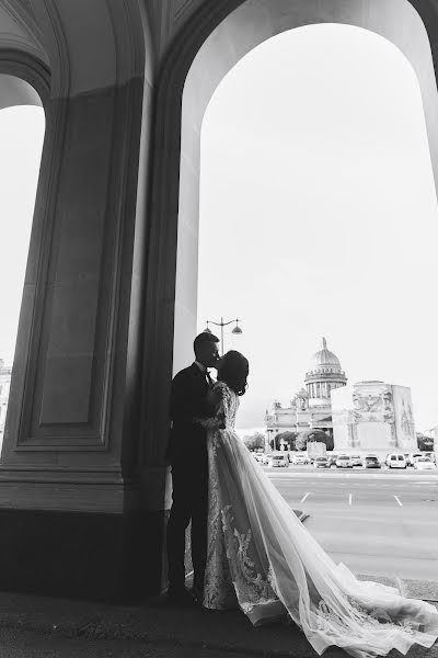 Wedding photographer Viktor Klimanov (skaman). Photo of 30 October 2019