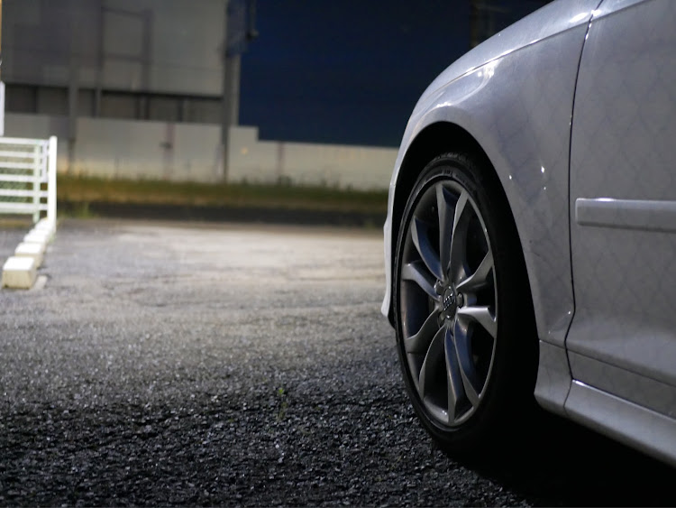 S3 スポーツバックのaudi・S3・8P・quattro・一眼に関するカスタム事例の投稿画像5枚目