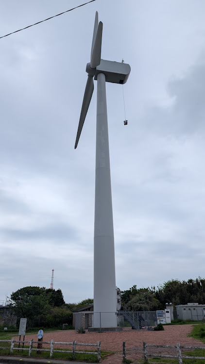 バモスホビオの三浦海岸・宮川公園・風力発電・オートエアコン化・旅先で弄りに関するカスタム事例の投稿画像7枚目