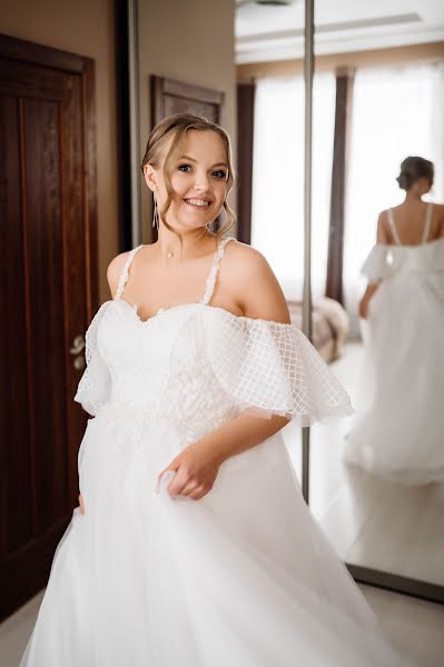 Vestuvių fotografas Margarita Sinickaya (7lhe1wc). Nuotrauka 2022 kovo 2