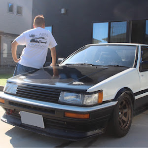 カローラレビン AE86