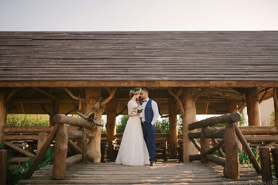 Fotografo di matrimoni Olga Rimashevskaya (rimashevskaya). Foto del 12 novembre 2015