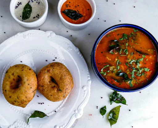 Vada Sambar (2 Pcs)