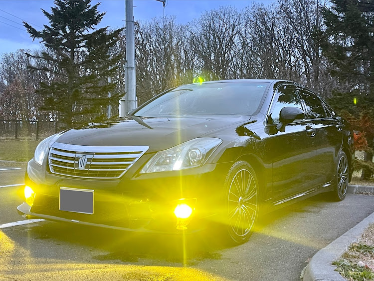 クラウンアスリートのクラウンアスリート・オートフィネス・洗車・グラフェンコーティング・ツヤツヤブラックに関するカスタム事例の投稿画像1枚目