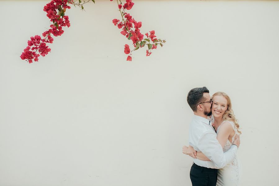 Fotógrafo de casamento Omar Rivas (omarivas). Foto de 24 de fevereiro 2023