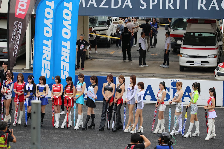 プレサージュのプレサージュtu31・D1GP・筑波サーキット・体調管理はしっかりと・７月もよろしくお願いいたしますに関するカスタム事例の投稿画像11枚目