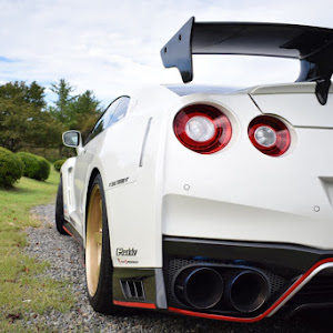 NISSAN GT-R R35