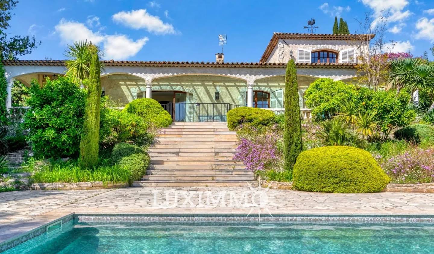 Villa with pool Mougins