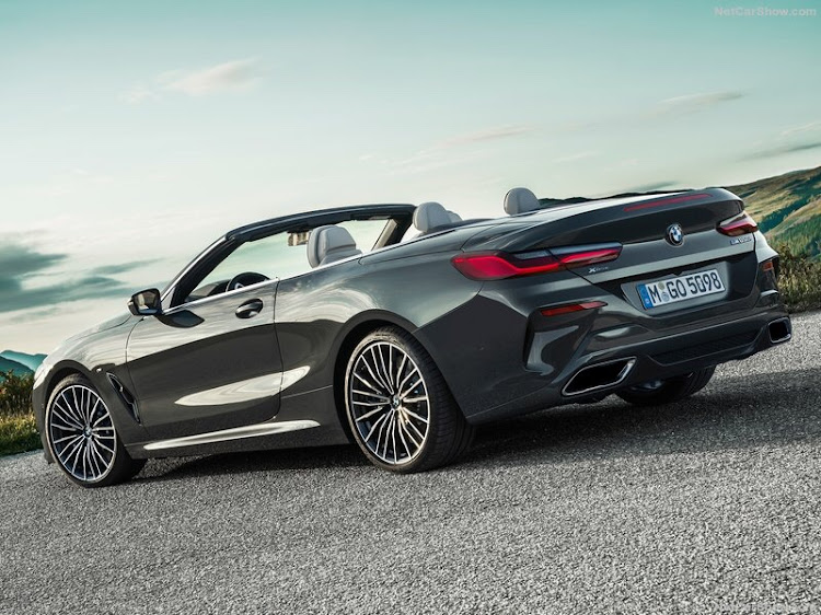 RYUJIさんが投稿したbmw・BMW8シリーズ・8シリーズ・オープンカーに関するカスタム事例の投稿画像2枚目
