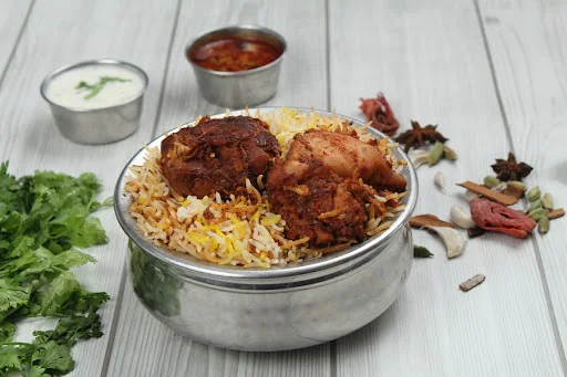 Hyderabadi Chicken Dum Biryani