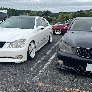 クラウンアスリート GRS182